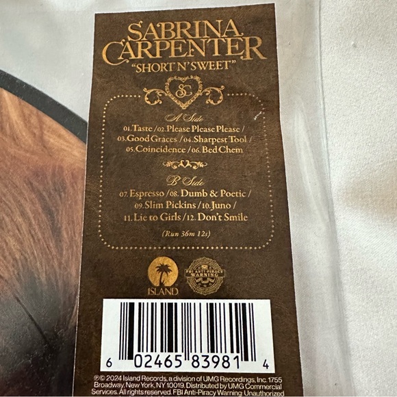 Sabrina Carpenter Vinyl Record - Picture 3 of 3